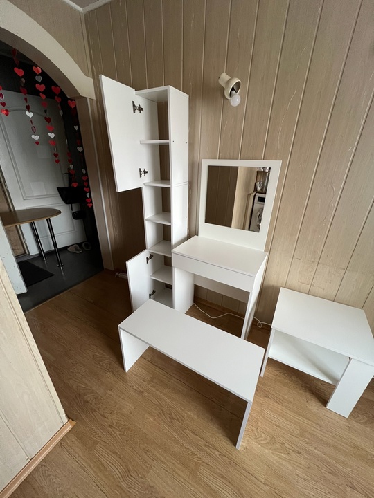 В продаже  набор мебели (4)