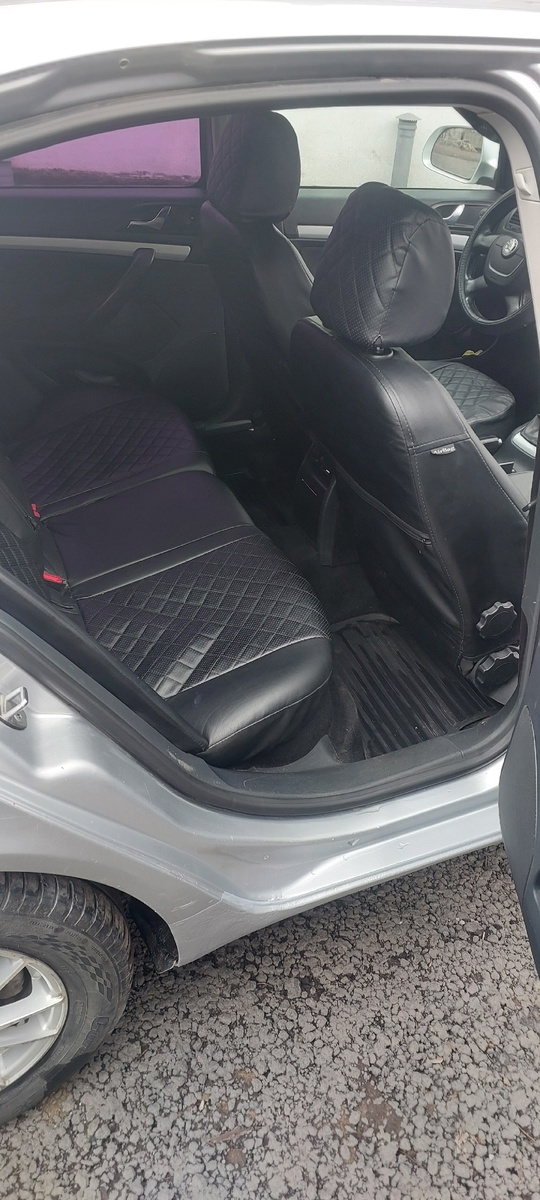 Продам ! SKODA OCTAVIA A5 (8)