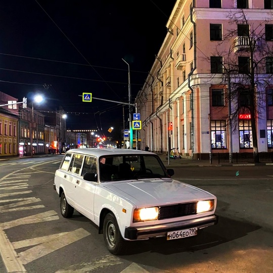 Продается ваз 2104 карб
Мотор шепчет,