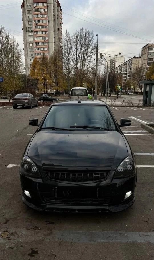 ВАЗ (LADA) Priora 1.6 MT
2011, (5)