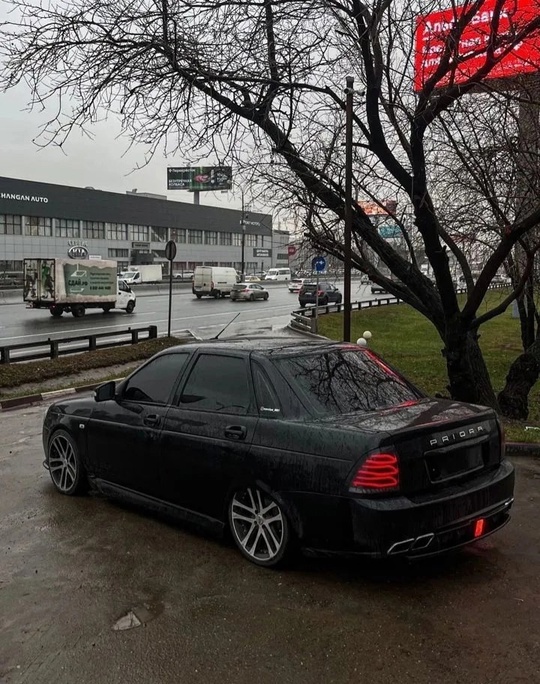 ВАЗ (LADA) Priora 1.6 MT
2011, (6)