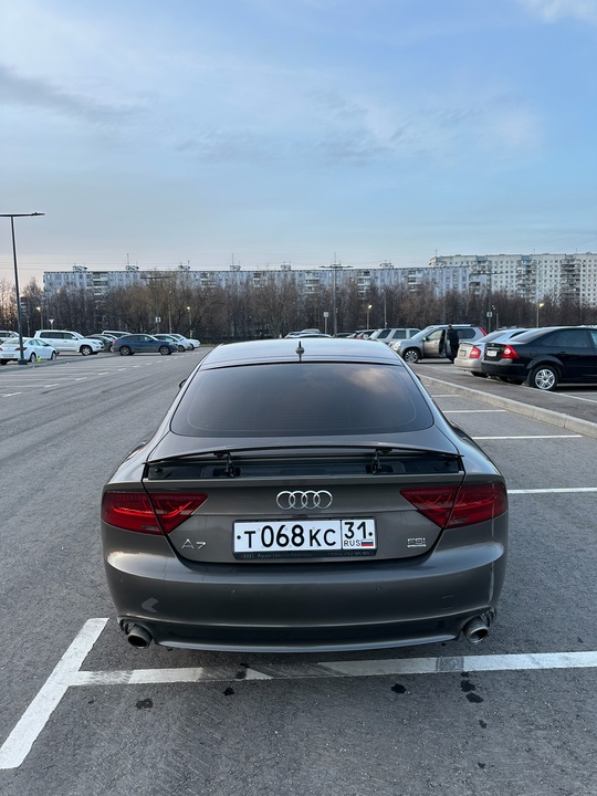 Audi A7 2010г 2.8л 220л.с (2)