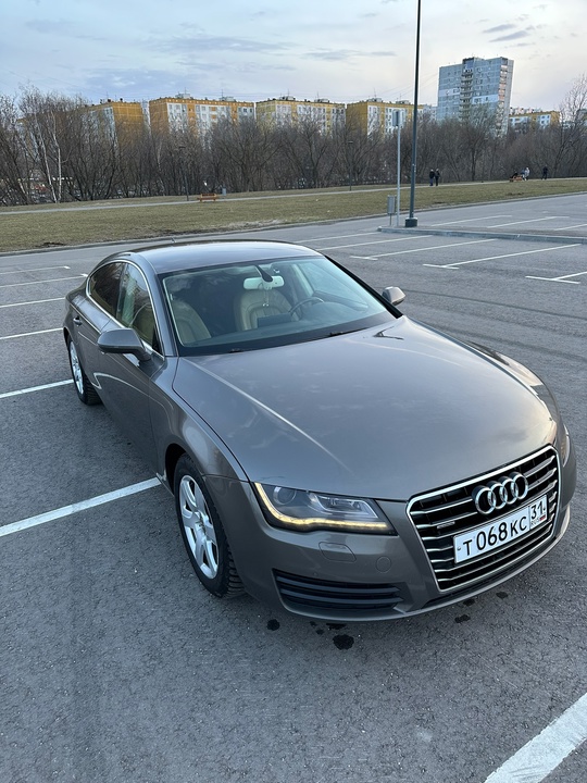 Audi A7 2010г 2.8л 220л.с (3)