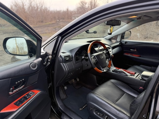 Продам Lexus RX 450h Гибрид
Год (6)