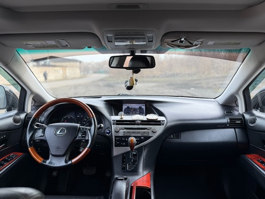 Продам Lexus RX 450h Гибрид
Год (7)