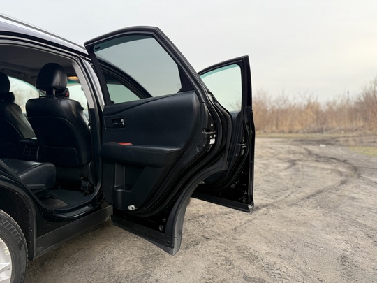 Продам Lexus RX 450h Гибрид
Год (9)