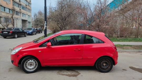 продаю opel corsa d 2007 (4)