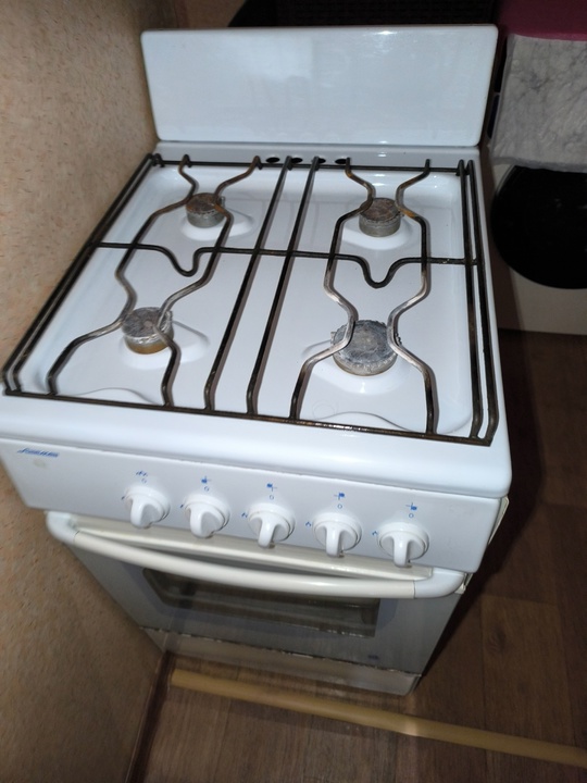 Продам газовую печку в хорошем (1)