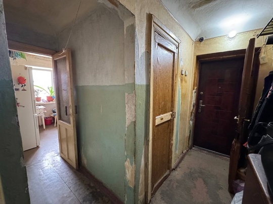 Продам 2-к квартиру в р-не (2)