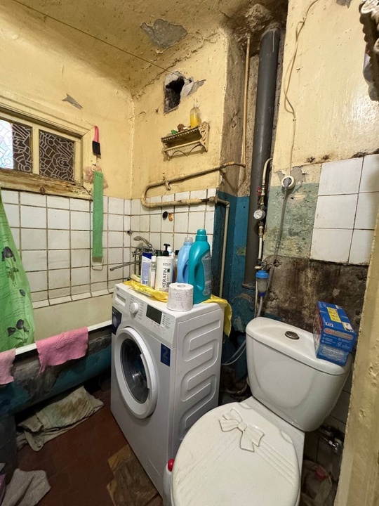 Продам 2-к квартиру в р-не (4)