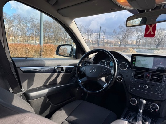 Мерседес W204 2008 года, 2,1л, (7)