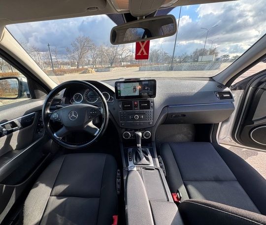 Мерседес W204 2008 года, 2,1л, (8)