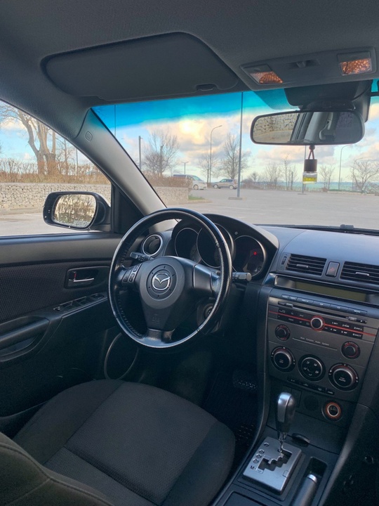 Mazda 3 2007 г., 1.6, (5)