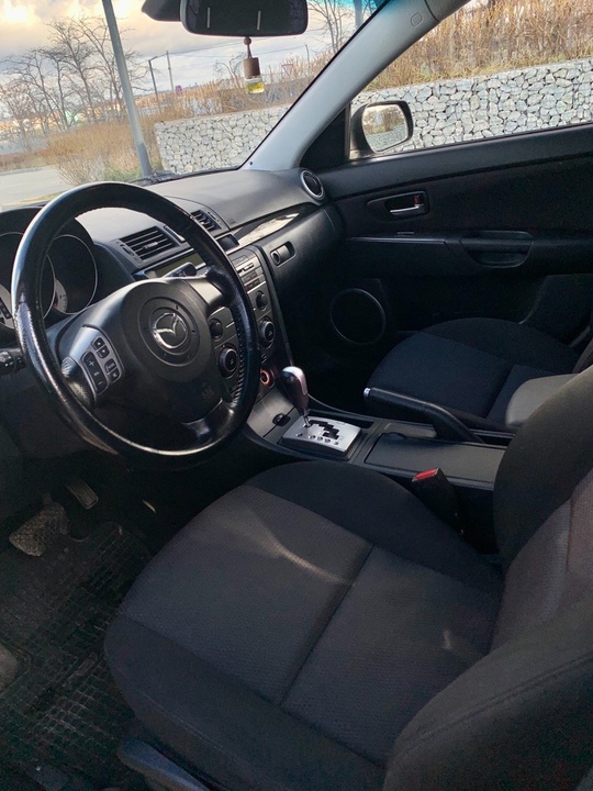 Mazda 3 2007 г., 1.6, (8)