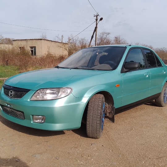 Мазда протэжэ.2001год. 1.6. автомат.450₽.торг. 79786749950. (4)