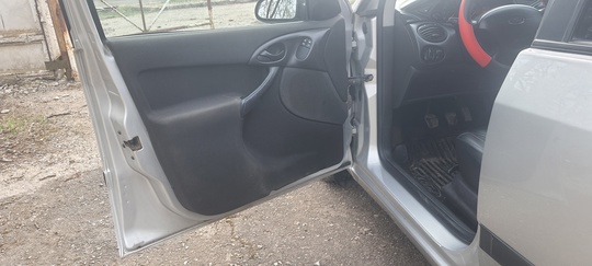 Продам Ford Focus 2003г. (1.8 (8)
