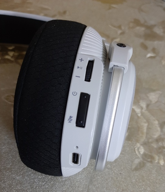 Продам игровые беспроводные/проводные наушники A4Tech (3)
