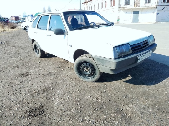 Продам 2109 на полном уверенном (7)