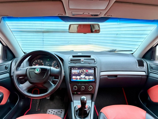 Skoda Octavia A5 2013г.
1.6 MPi (8)