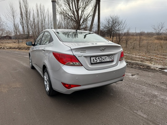 Hyundai Solaris 2016г.
Автомат 1.4 бензин
Пробег (2)