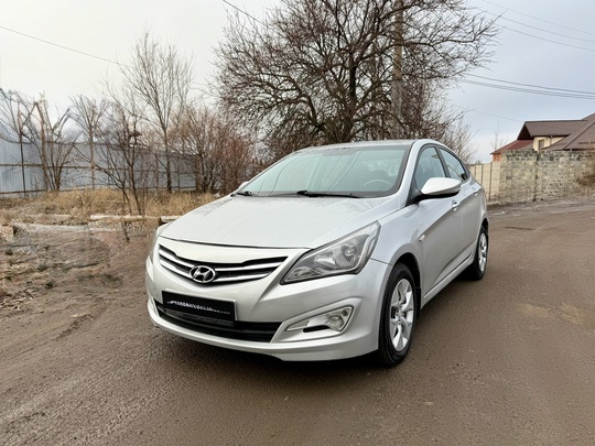 Hyundai Solaris 2016г.
Автомат 1.4 бензин
Пробег (3)