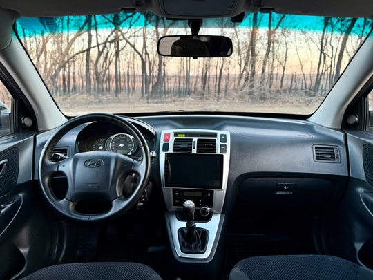 Hyundai Tucson 2008г.
2.0 бензин мех.кпп.
Пробег (6)