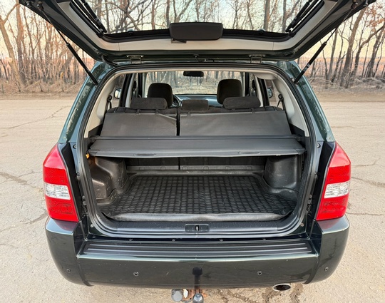 Hyundai Tucson 2008г.
2.0 бензин мех.кпп.
Пробег (8)