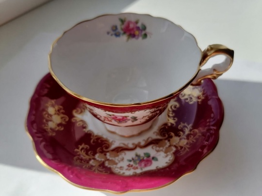 Продам изделия из фарфора. 
 (2)
