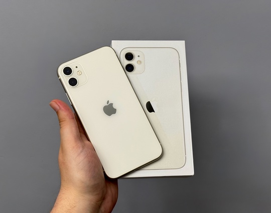 В продаже Айфон IPhone 11