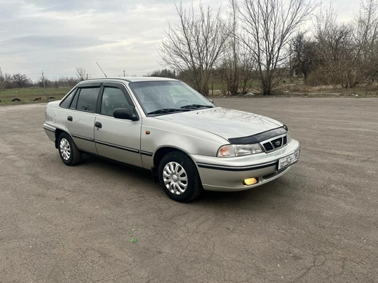 Продам DAEWOO NEXIA . В (2)