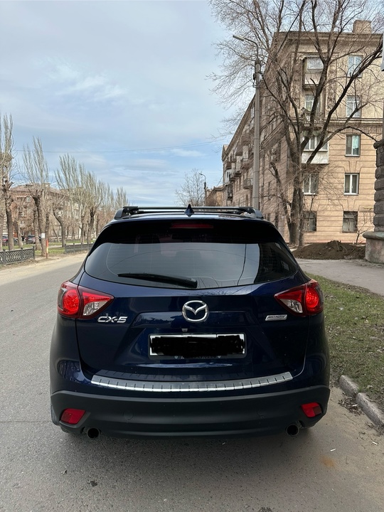 Mazda CX-5 SKYACTIV
Год 2013 Один (5)