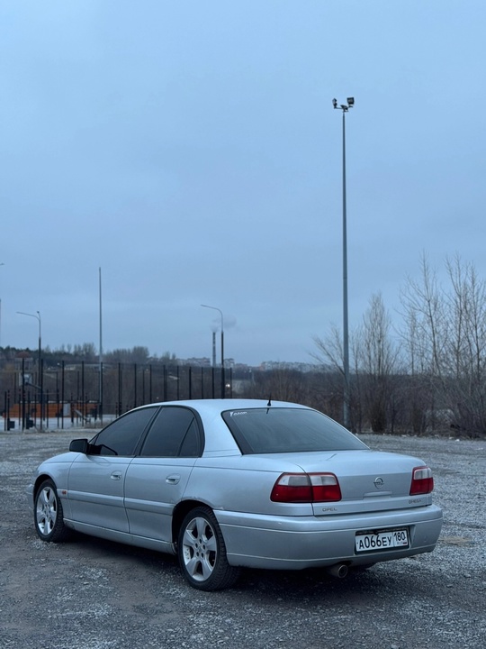 Opel omega B рестайлинг 2001
Классический (3)
