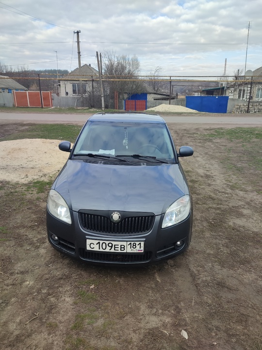 ПРОДАМ SKОDA FABIA 2
Год выпуска: