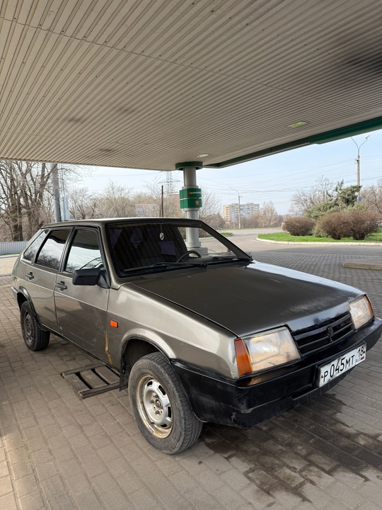 Ваз 2109 1.5 карб 2001г (3)