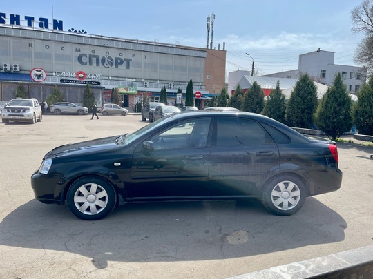 Луганск 
Продам Chevrolet Lacetti 1.6 (3)