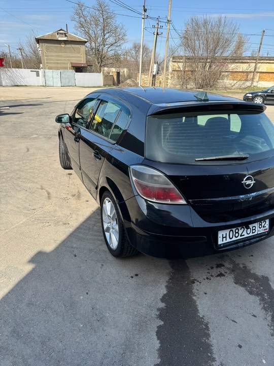 Продам Опель Астру 2007года,на полном (5)