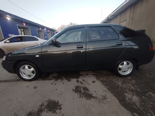 #Лада Лада 2112
Год: 2006
Тип КПП: (8)