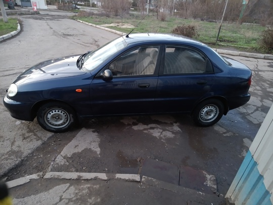 Продам сенс год 2006 на (1)
