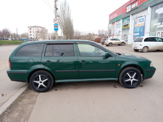 Продам Шкода Октавия тур, 2000г. (4)