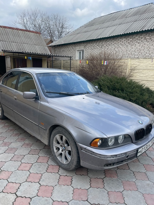 Продам бмв е39 
1997год 
2.0обьем (1)