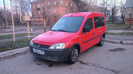 Продам Опель комбо 2010 г.в.в (1)