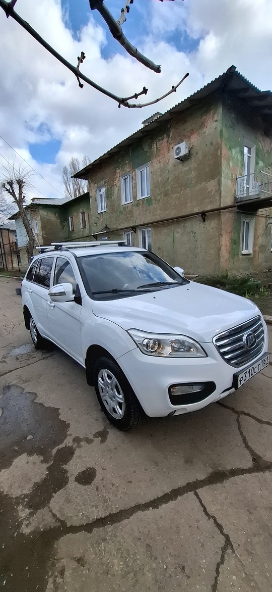 Продам Lifan X60 
2014 года
1.8 (3)