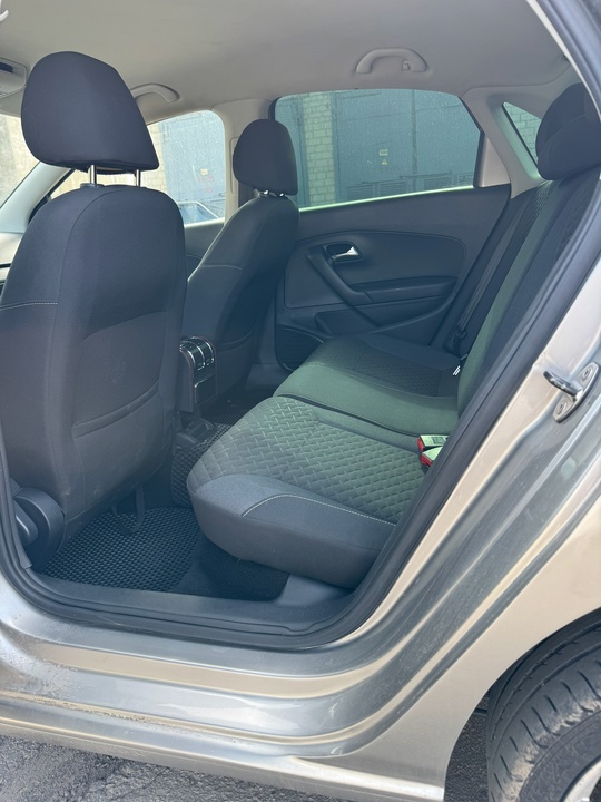 Продам Volkswagen Polo
2018г
175.000км
1.6 бензин мт

Описание: (7)
