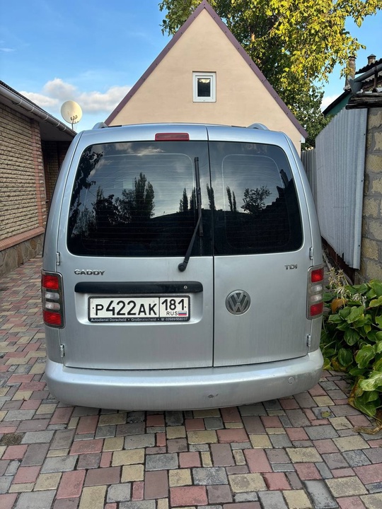 Продам 
Volkswagen Caddy 2005 
Дизель (2)