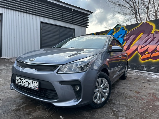 Продам Kia Rio 2018 года,