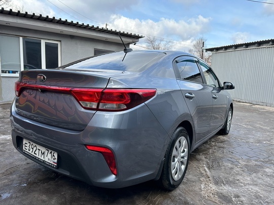 Продам Kia Rio 2018 года, (2)