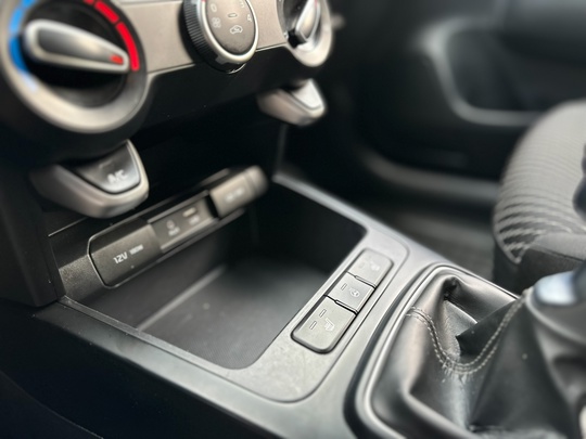 Продам Kia Rio 2018 года, (5)
