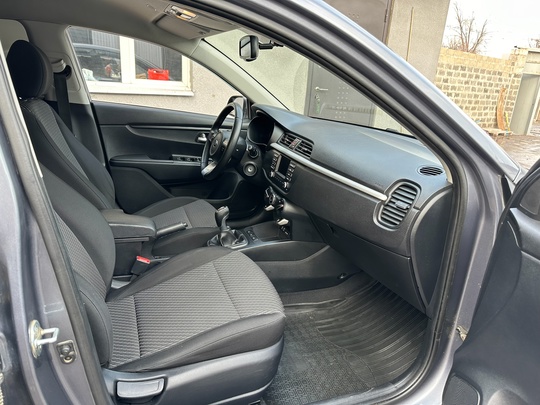 Продам Kia Rio 2018 года, (8)