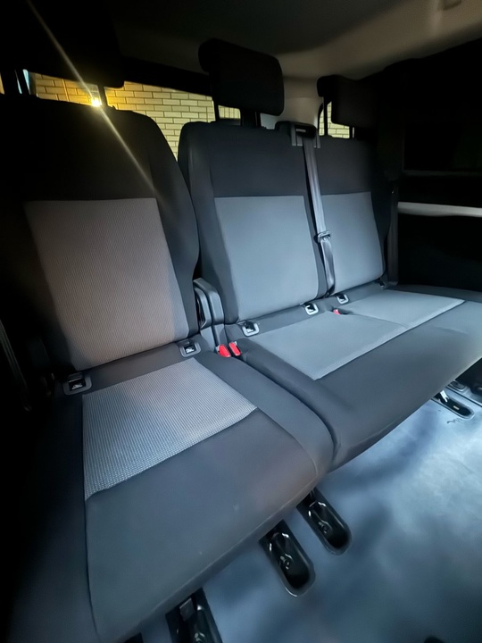 В продаже Opel Vivaro (Zafira (8)