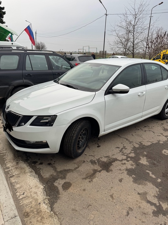 Продам Шкода Октавия
2019г. выпуск
Автомат
1.6 бензин
Цена